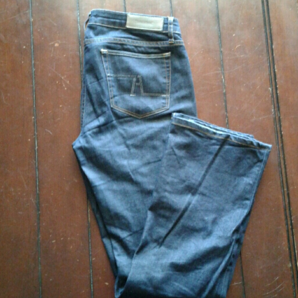 Zara - Picture 3 of 4